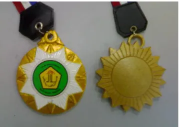 Figure 1.1: Resin medal. 