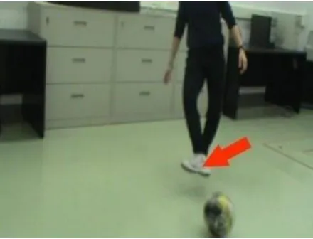 Figure 3- Paused picture in internal focus group instruction video, emphasising on internal (foot) cue  