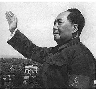 Figure 2-7 Mao Zedong interviewing Hong Weibing on the Tiananmen 