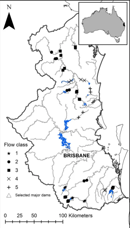 Figure 1. The southeast Queensland study region and site locations.Grey lines are major rivers and the solid black line is the study extent.Blue areas are large dams.