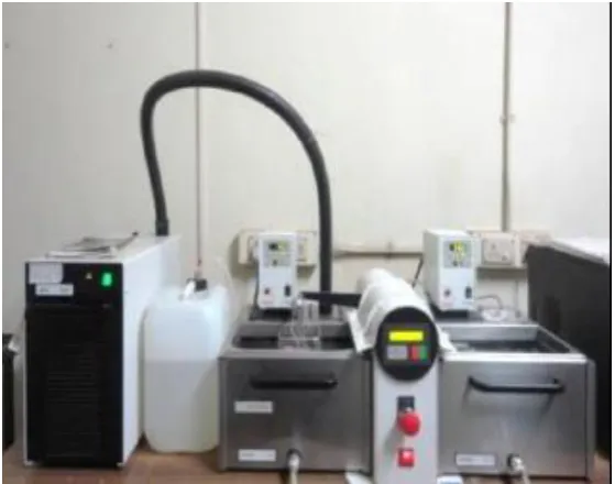 Fig. 26: Universal testing machine  