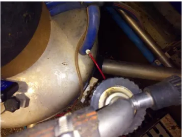Figure 5. Measuring point receiver. Vacuum meter connected  to  the  measuring  point  by  a  2m  tube  and  a  14-gauge  hypodermic needle