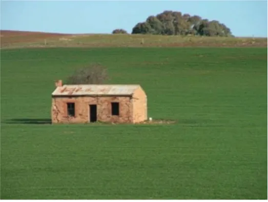 Figure 1. Deserted House with and without Context, Barossa Valley, Australia 