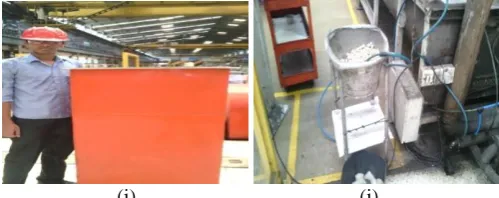 Figure 4.2(c, d): Improper visualization of machining process at end facing machine. Due to sprinkling of oil over the glass it is not possible to examine the process