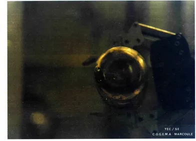 Figure 1 : Ingot C107 seen from above and side face 