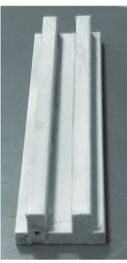 Figure 9.Measurement error and standarddeviation of the measured permittivity for the 3-D-printed WR-284 veriﬁcation standard.