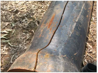 Figure 2.10 Longitudinal Split in a Cast Iron Pipe  