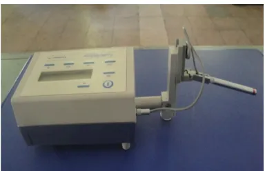 Figure 2.  Digital surface roughness tester and electronic balance  