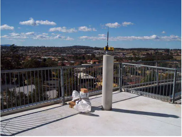 Figure 3.2.4  Receiver established next to wall on level 5 of Z-block. 