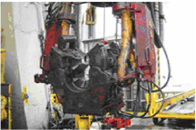 Figure 13: BX Hydraulically Actuated Elevator Varco BJ (2002) 