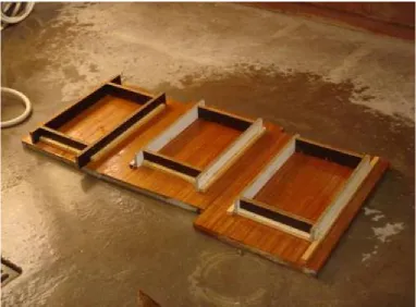 Figure 2.28: Pure concrete into the mold. 