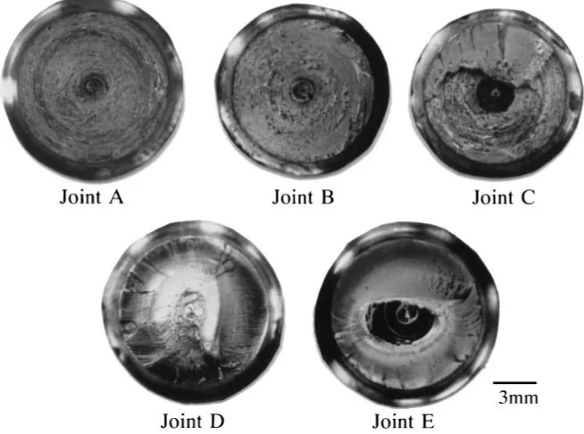 Fig. 8Sections of fractured regions after fatigue tests (left side: A1050, right side: C1100).