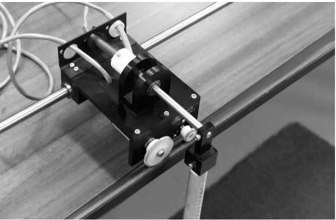 Fig.1  Inverted pendulum apparatus   