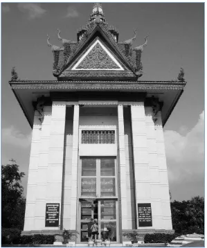 Figure 7 The Choeung Ek stupa 