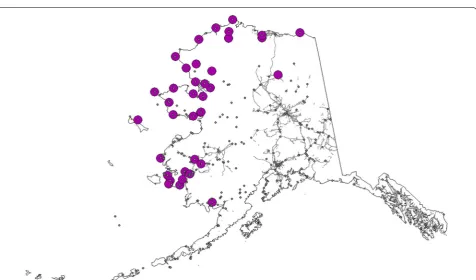 Fig. 2 Alaska map and location of diagnosed rabies cases used to build models. Cases classified as enzootic is indicated in black and epizootic cases in purple
