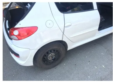 Fig.7 Experimental tested  vehicle 