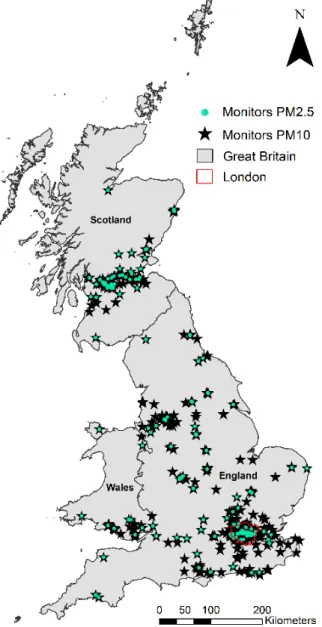 Figure 1. Spatial distribution of 581 PM 10  (black star) and 183 PM 2.5  (turquoise dots) monitors across  Great Britain during the study period