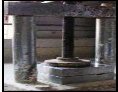 Fig: 38 (a) &(b) Separation of acrylic patterns from metal die 