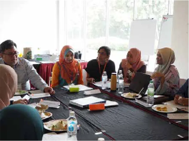 Figure 7: Round Table Dialogue at Kuala Lumpur SMC Workshop.