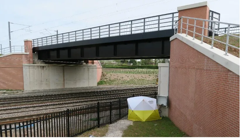 Figure 4. Completed self-sensing railway bridge (west elevation). 