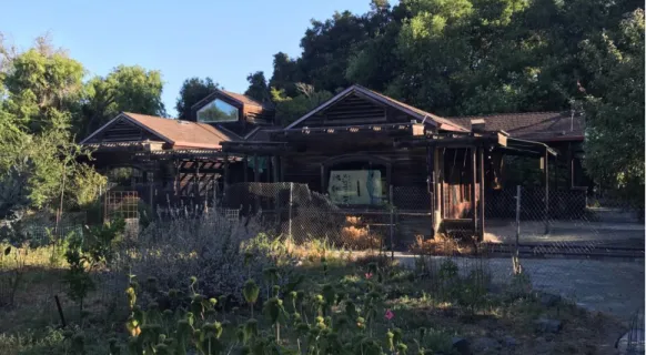Figure 1:  Mudd’s Restaurant and Gardens 