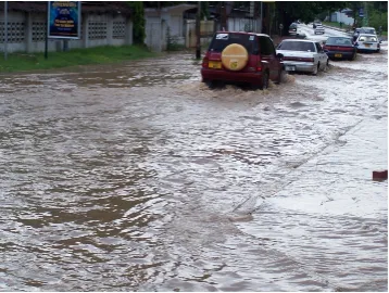 Figure 6. Floods in the high income Upanga area in Dar es Salaam. (Photo by Kironde, 2008)