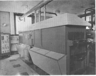 Figure 1 .1 .1 . Machine for coating glass with an infra-red reflective layer. 