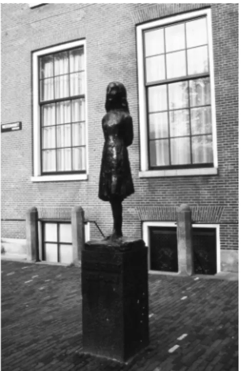 Fig. 3 – Statue in front of the Anne Frank House at Prinsengracht 263