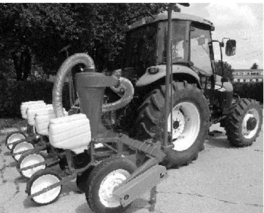 Figure 1. Eco-innovative system with "deflector" to reduce dust emissions when sowing 