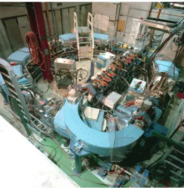 Figure 1.5: The synchrotron that is used to accelerate protons for therapy at the Loma Linda Medical Centre [27].
