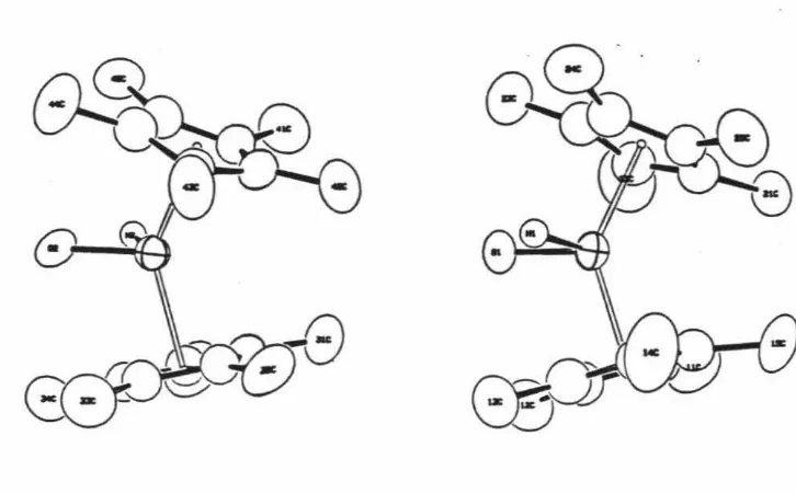 Figure 1. The two forms of Cp*2Ta(O)H and their relative orientations. 