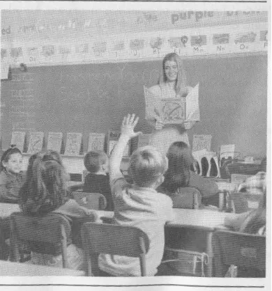 Figure 2: A teacher leads discussion using RiskWatch (Kime, 2004). 