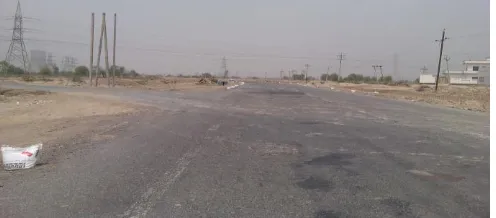 Fig. -3: Continuous curve nearby Sarsaud Village, Barwala Road. 