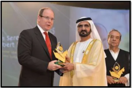 Figuur 1 - Prince Albert IInd Receiving the Zayed price  for exemplary actions towards the environment 