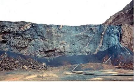 Figure 1. Open cut of Whaleback mine where hematite sam-ples were taken for this study