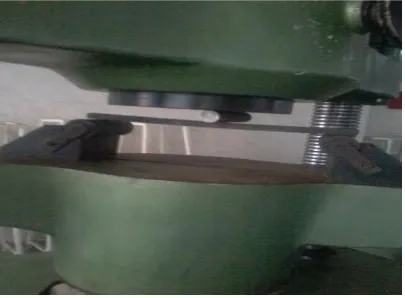 Fig.  2.2 Loading on sample rod at center 