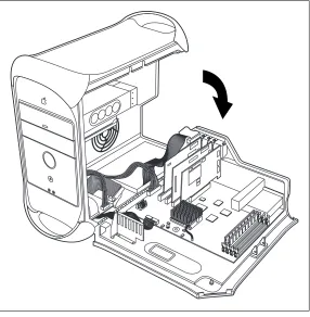 Figure 3-4: The G4 Mac displaying its guts.