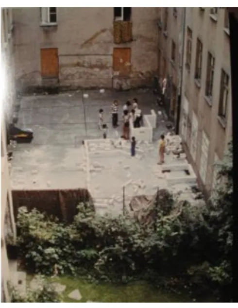 Figure 6.  Turkish children playing in  Sprengelkiez courtyard, 1980  