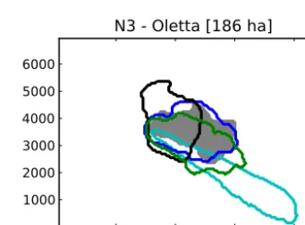 Figure 3. Case of the Ghisonaccia ﬁre (20 August 2003; C2 in theAppendix) as observed (burned area in grey) and simulated by the23Rothermel model with raw automatic (black) and corrected (red)parameters