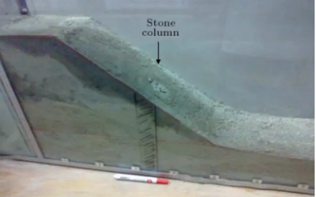 Figure 18. The stone column placed in the middle of the slope.