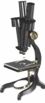 Figure 2.3: Early 19^ century, G reenough-type, microscope.