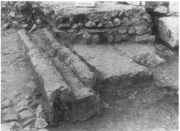 Figure 4. under the western apse of the Church of the Holy Apostles. View Agora Mint, west wall from south