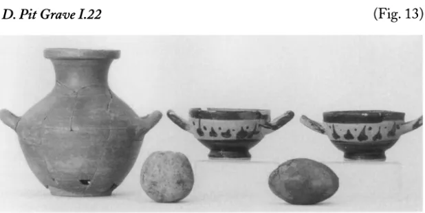 Figure 13. Aiani. Pit gave 1.22: hydria 88/9815; terracotta fruit 88/9812; cup-skyphoi 88/9813, 88/9814; terracotta egg 88/9811