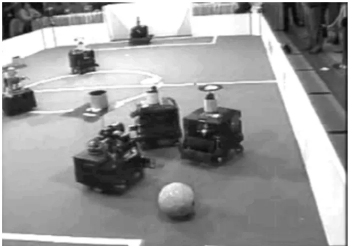 Figure 1. A picture of the middle size RoboCup eld in 2001.
