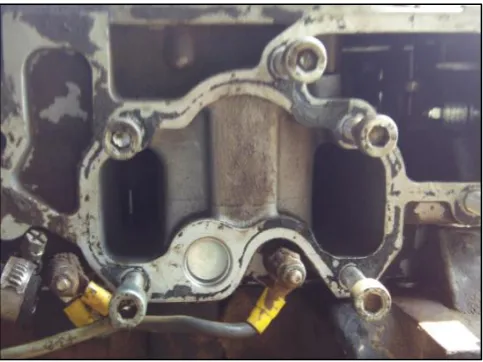 Figure 3 Inlet and Exhaust Manifold of Four Stroke Engine 