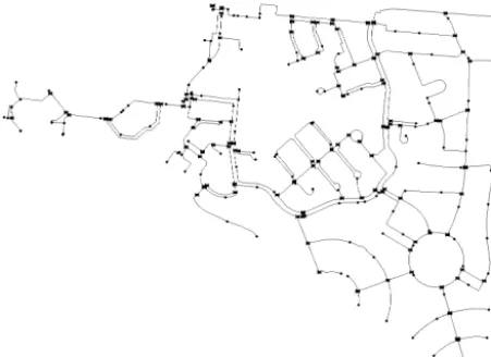 Figure 1. EPANET model of the drinking water distribution net-work of Sittard (Netherlands), consisting of 583 junctions, 491pipes, 140 valves and 1 reservoir.