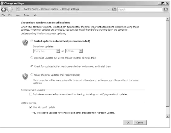 FIGURE 7.3 Configuring automatic updates.