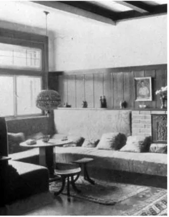 Figure 10.  Villa Steiner’s living room (1910) 
