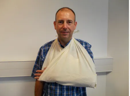 Figure 2 – Broad arm sling 