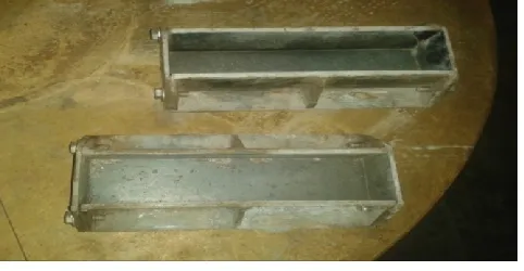Figure II Moulds for Flexural strength test 